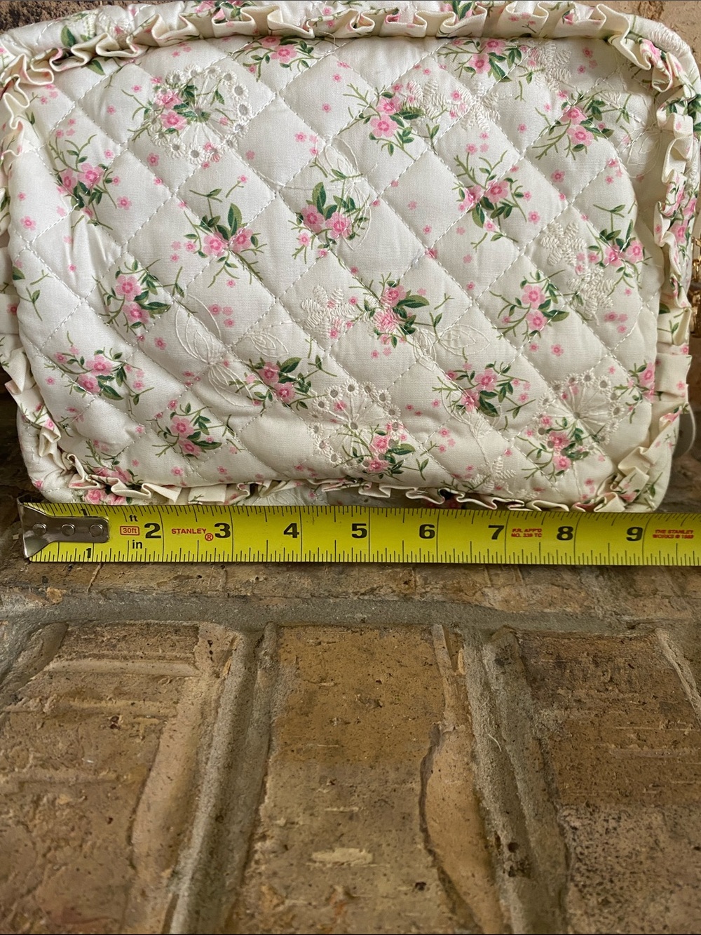 Altar’d State Quilted Floral Cosmetic Pouch - Pink & Green Roses - Picture 4 of 7